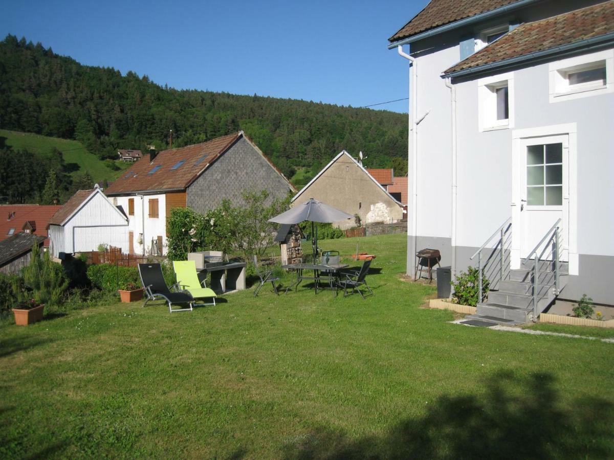 Gite En Pleine Verdure Au Coeur Du Village 拉博特洛埃 外观 照片